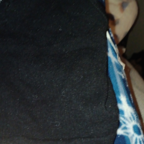 Shirt - Picture 5 of 10